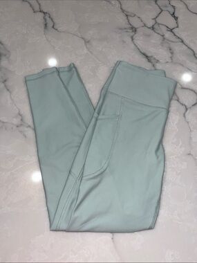 Old Navy Active High Waisted Light Seafoam Green Pocket Leggings